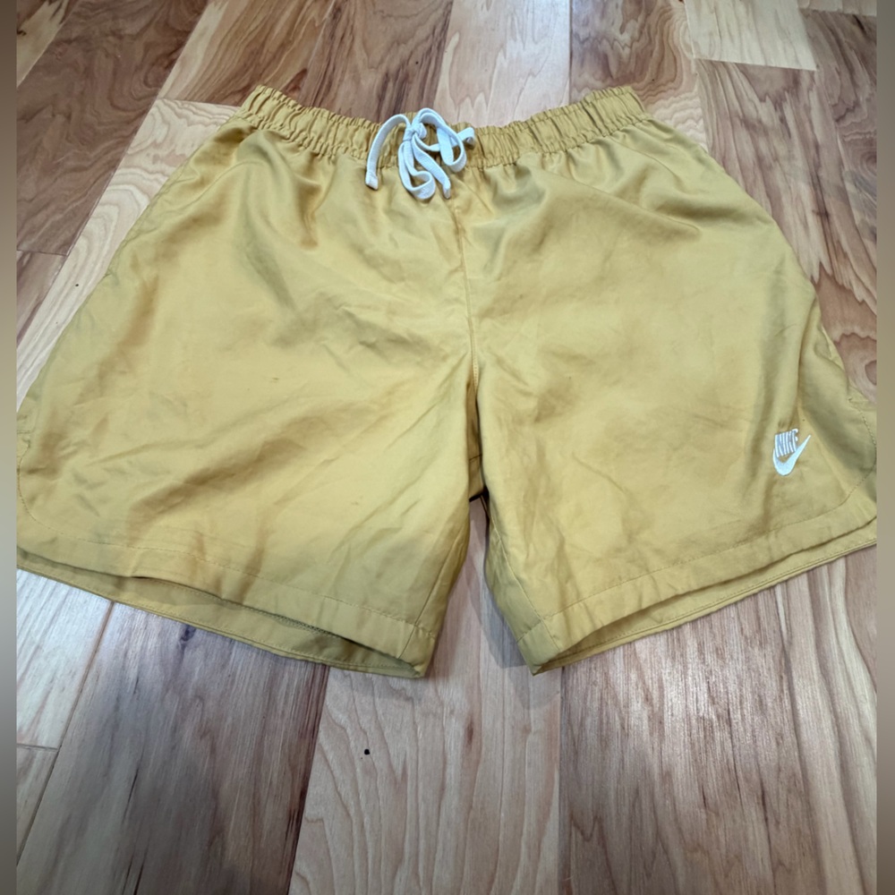 Nike Mustard Yellow Swim/Volley Shorts Size Small